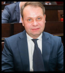 Для нас он всегда останется таким